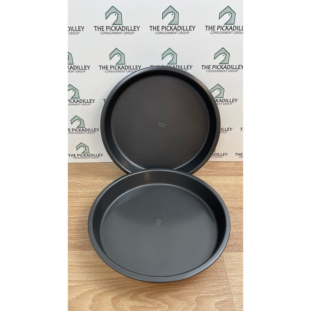 Wilton 9 Inch Round Cake Pan Set of 2 Non-Stick Dark Grey Bakeware Taiwan